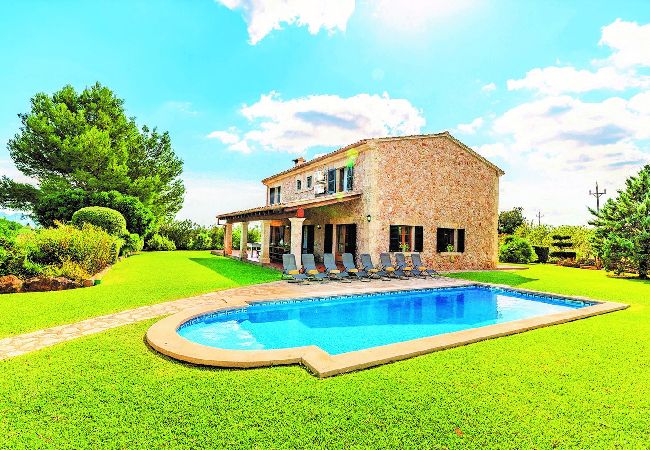 Villa in Pollensa - Can Pou Nou with Private Pool