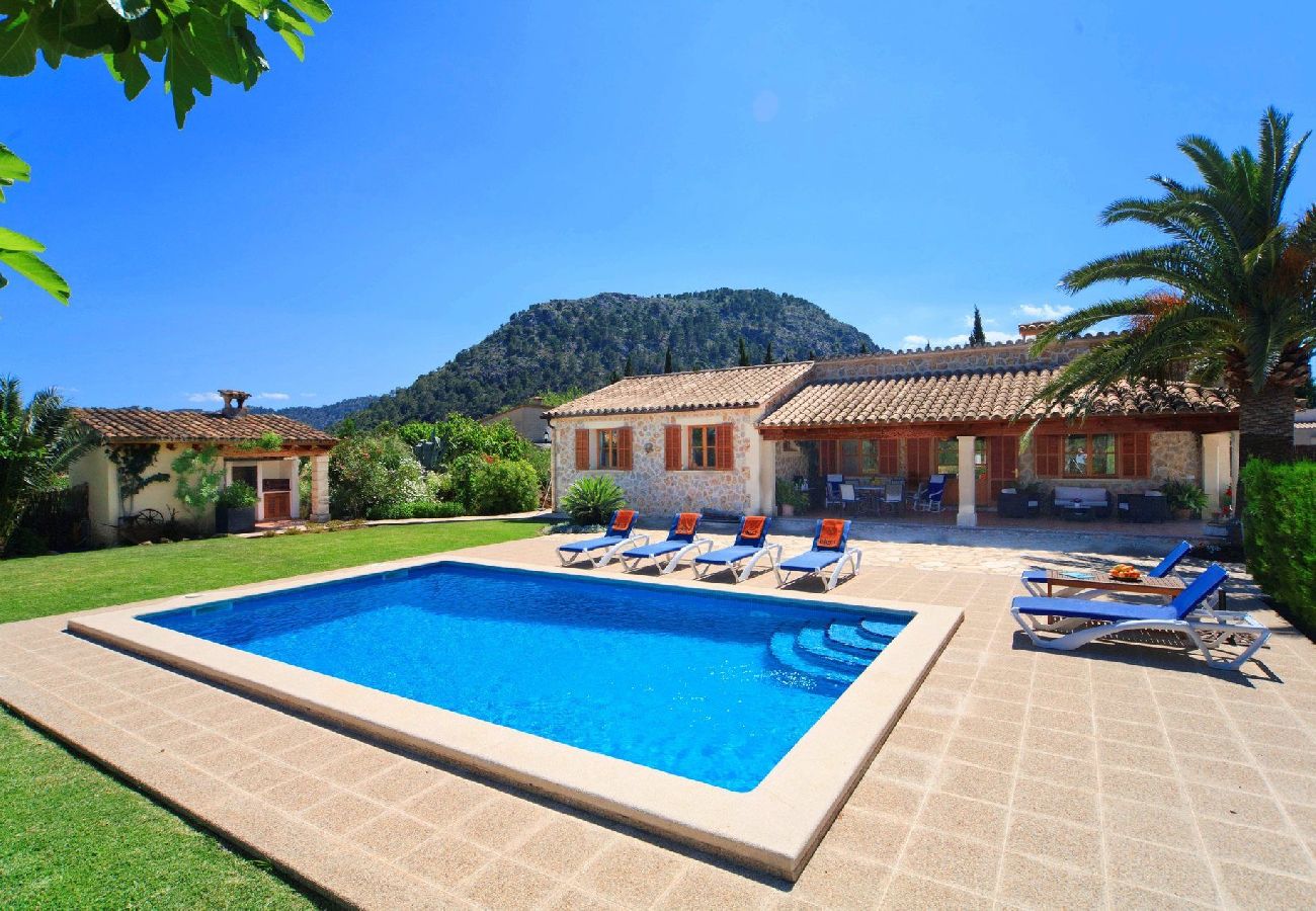 Villa in Pollensa - Villa Can Peric with Private Pool