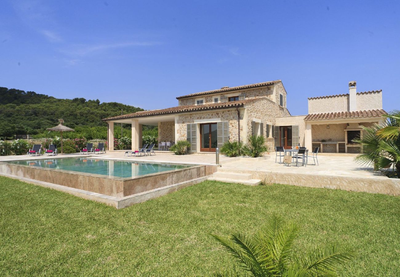 Villa in Pollensa - Villa Son Rotger with Private Pool