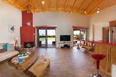 Villa in Trapezaki - Trapezaki Queen Villa with Private Pool