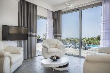 Villa in Trapezaki - Villa Paige with Private Pool