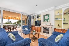 Villa in Punta Prima - Villa Dori with Private Pool