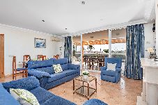 Villa in Punta Prima - Villa Dori with Private Pool