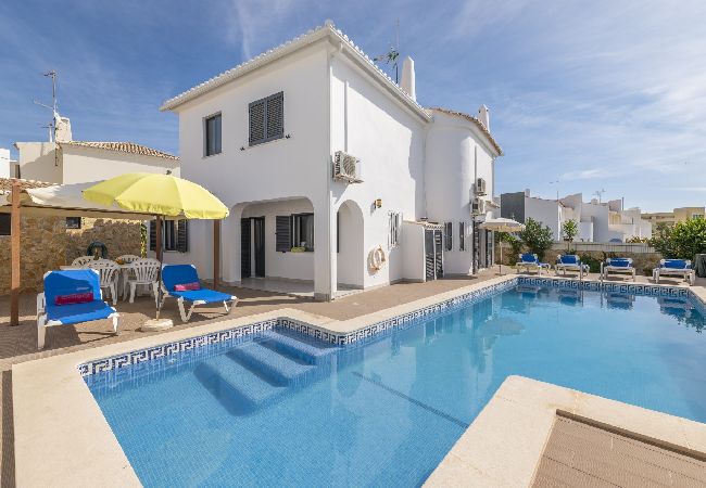 Villa in Galé - Villa Francisco with Private Pool