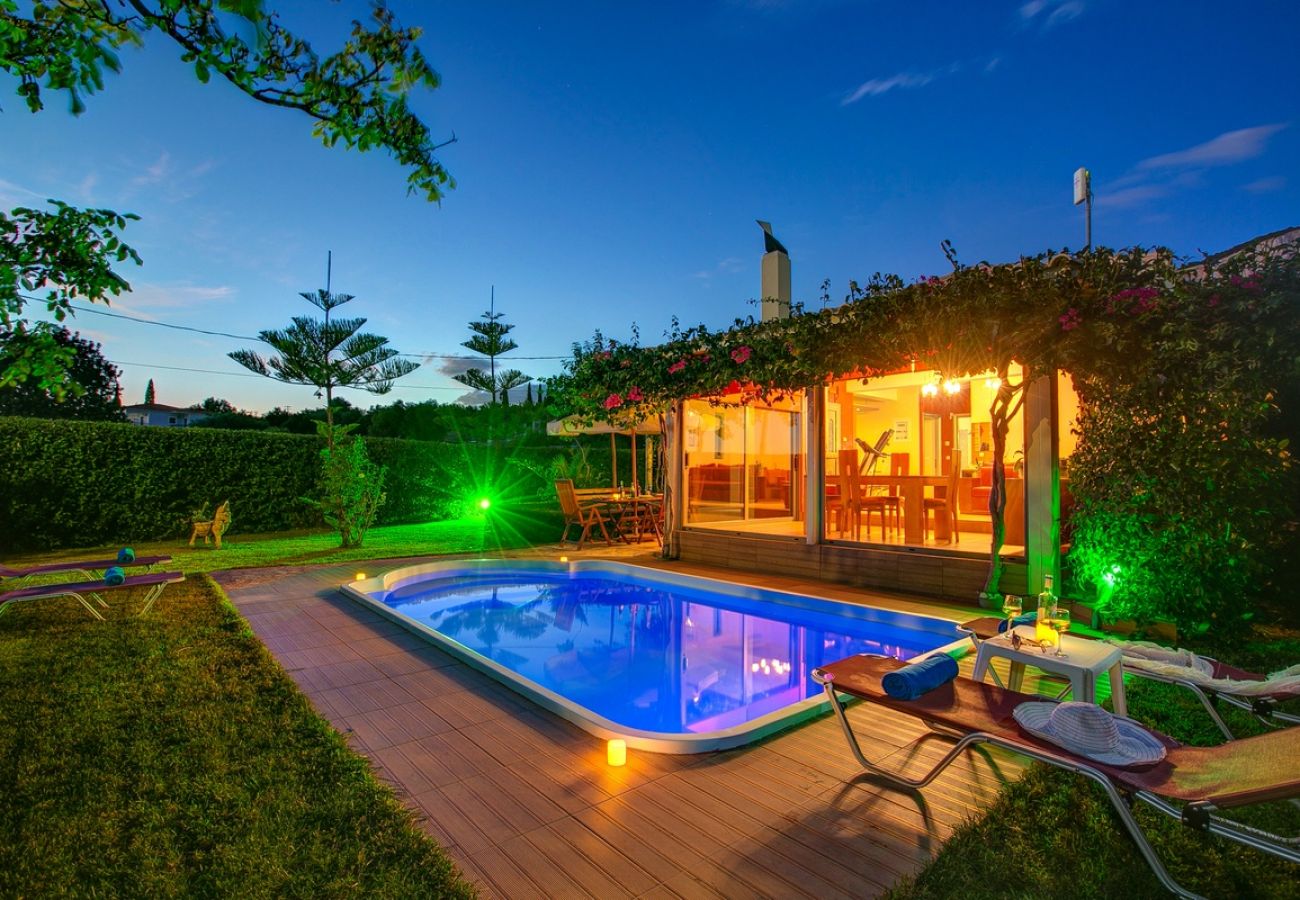 Villa in Trapezaki - Trapezaki Secret Garden with Private Pool