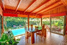 Villa in Trapezaki - Trapezaki Secret Garden with Private Pool