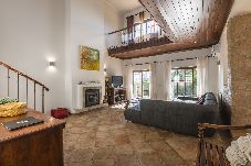 Villa in Albufeira - Villa Mangas with Private Pool