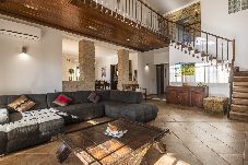 Villa in Albufeira - Villa Mangas with Private Pool