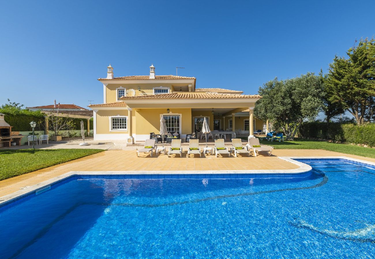 Villa in Albufeira - Villa Solar das Amendoeiras with Private Pool