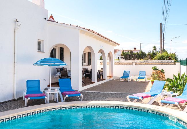 Villa in Es Mercadal - Villa Dulcesol with Private Pool