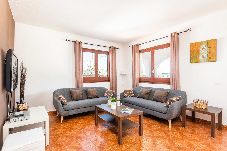 Villa in Es Mercadal - Villa Dulcesol with Private Pool