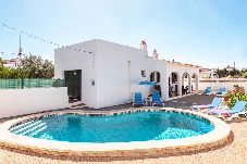 Villa in Es Mercadal - Villa Dulcesol with Private Pool