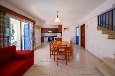 Villa in Coral Bay - Villa Thalia with Private Pool