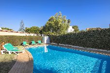 Villa in Vilamoura - Casa Mestre with Private Pool