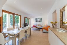 Villa in Pollensa - Villa Manresa with Private Pool