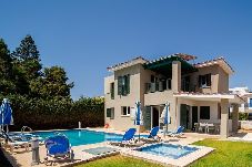 Villa in Coral Bay - Villa Cleo with Private Pool