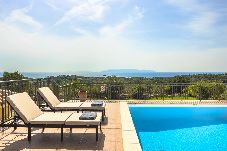 Villa in Trapezaki - Villa Dora with Private Pool
