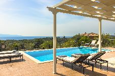 Villa in Trapezaki - Villa Dora with Private Pool