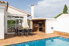 Villa in Es Mercadal - Villa Evelyn with Private Pool