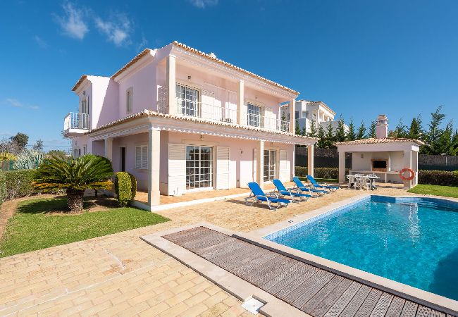 Villa in Albufeira - Villa Celia with Private Pool