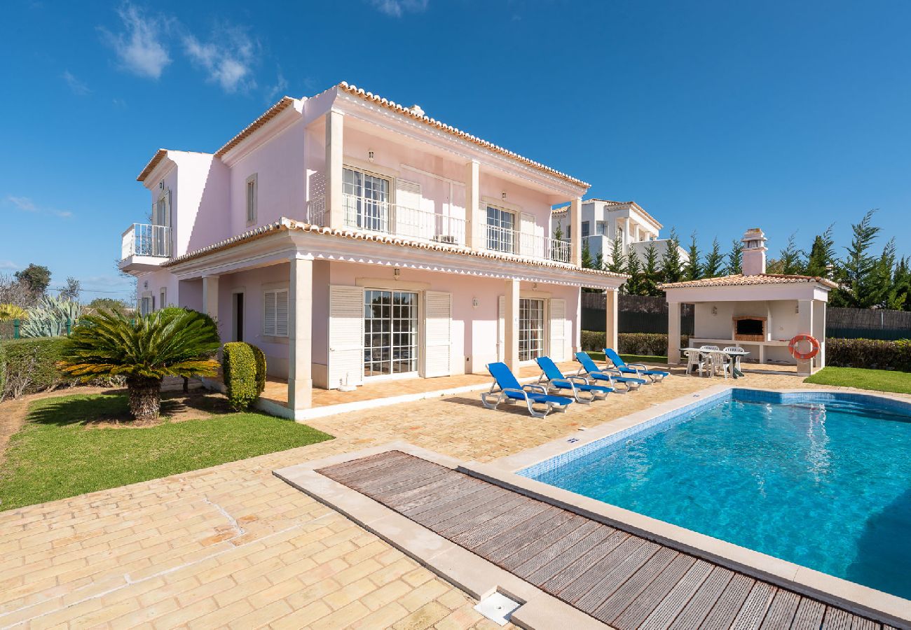 Villa in Albufeira - Villa Celia with Private Pool