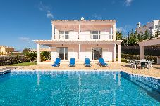 Villa in Albufeira - Villa Celia with Private Pool