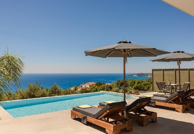 Villa in Lourdas - Villa George with Private Pool