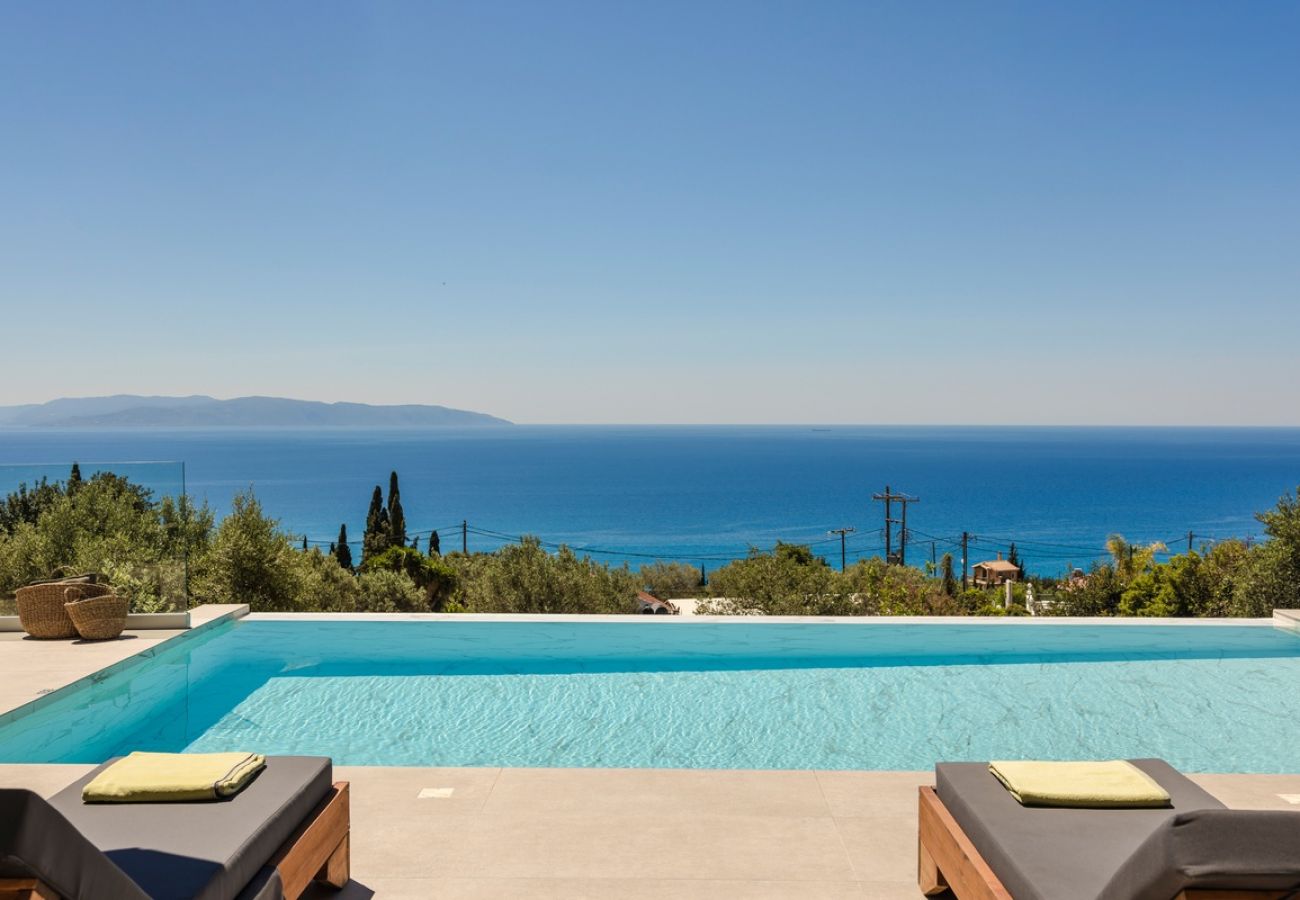 Villa in Lourdas - Ionian Dreaming with Private Pool
