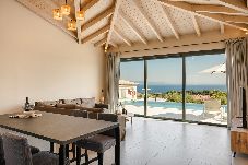 Villa in Trapezaki - Villa Boreas with Private Pool