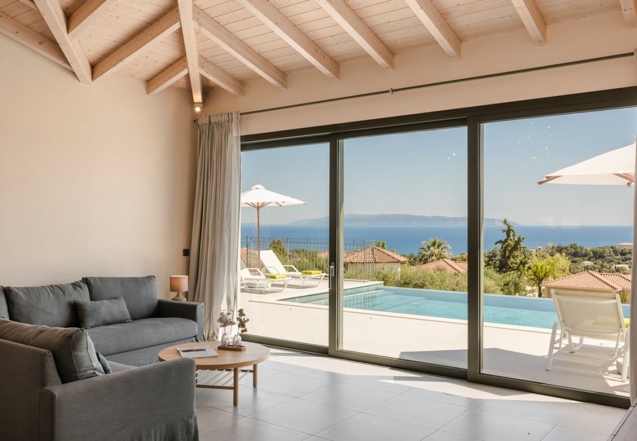 Villa in Trapezaki - Villa Sciron with Private Pool