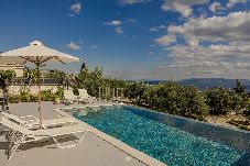 Villa in Trapezaki - Villa Sciron with Private Pool