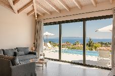 Villa in Trapezaki - Villa Sciron with Private Pool