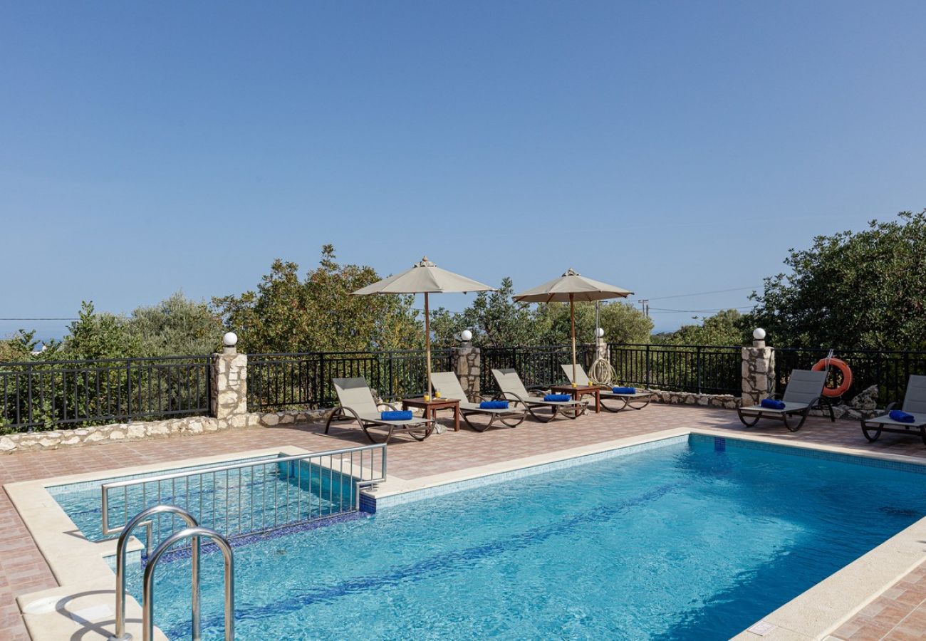 Villa in Prines - Villa Nefeli with Private Pool