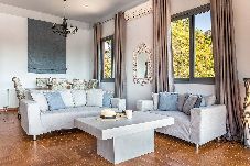 Villa in Kefalonia - Villa Giorgio with Private Pool