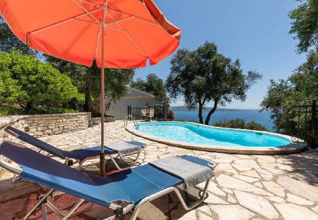 Villa in Agios Stefanos - Villa Relis with Private Pool