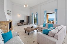 Villa in Agios Stefanos - Villa Eleni Sinies with Private Pool