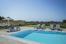 Villa in Svoronata - Villa Romeo with Private Pool