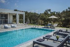 Villa in Svoronata - Villa Romeo with Private Pool