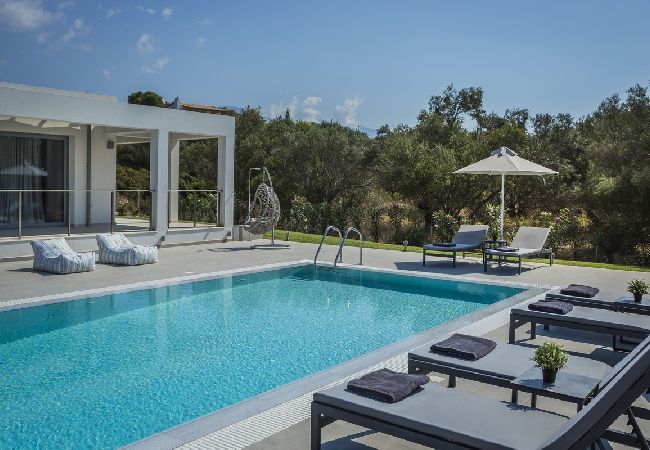 Villa in Svoronata - Villa Juliet with Private Pool