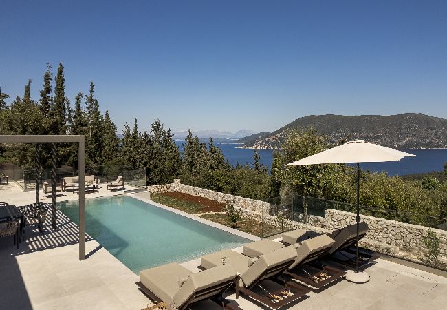 Villa in Fiskardo - Villa Thalassa with Private Pool