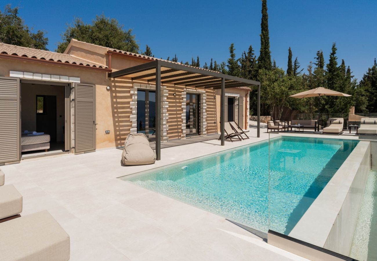 Villa in Fiskardo - Villa Thalassa with Private Pool