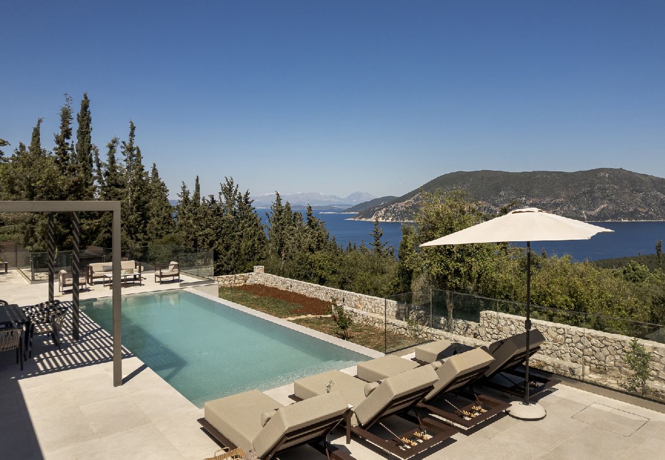 Villa in Fiskardo - Villa Thalassa with Private Pool