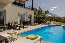 Villa in Trapezaki - Olive Grove Villa with Private Pool