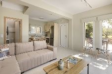 Villa in Trapezaki - Olive Grove Villa with Private Pool