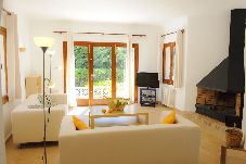 Villa in Cala d'Or - Villa Capricorn with Private Pool