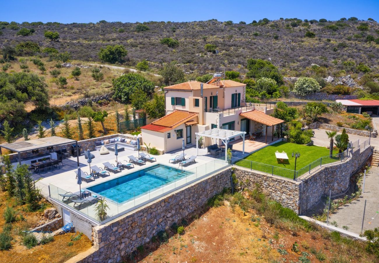 Villa in Gerani - Villa Eagles with Private Pool