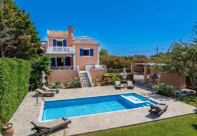 Villa in Minies - Eglina Magnolia with Private Pool