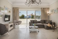 Villa in Svoronata - Ai Helis Beach House with Private Pool