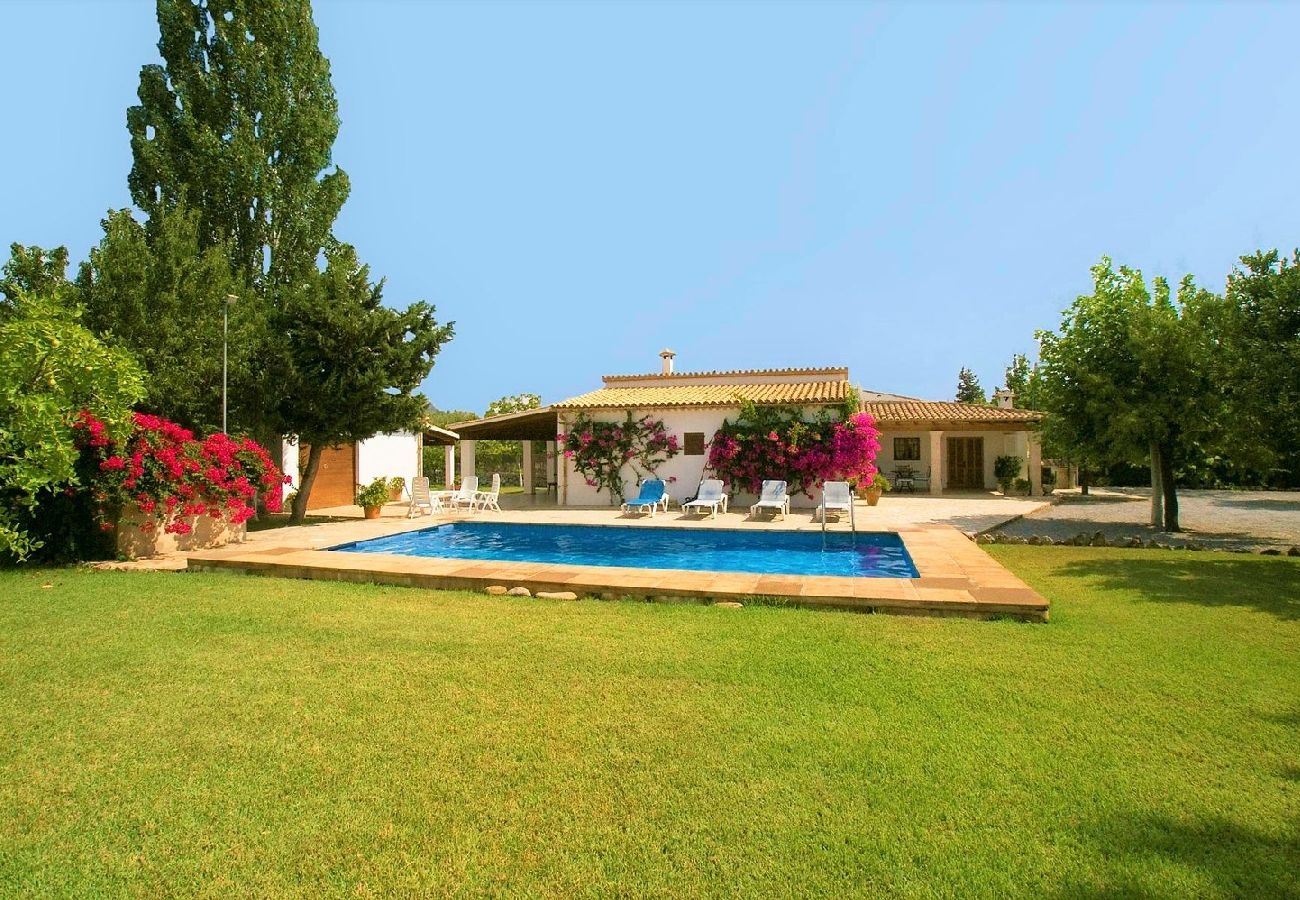 Villa in Pollensa - Villa Can Cuxach with Private Pool
